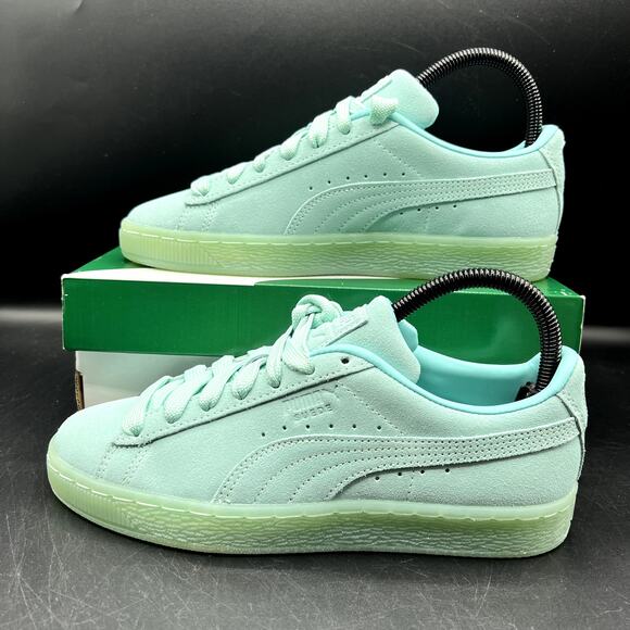 NEW Puma Suede Classic Mono Iced Women’s Sneakers Size 6 381588-01 - Picture 1 of 9